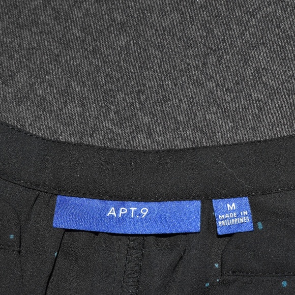 APT 9 TOP - Picture 4 of 5
